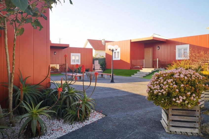 Bungalowns Family Surf Home