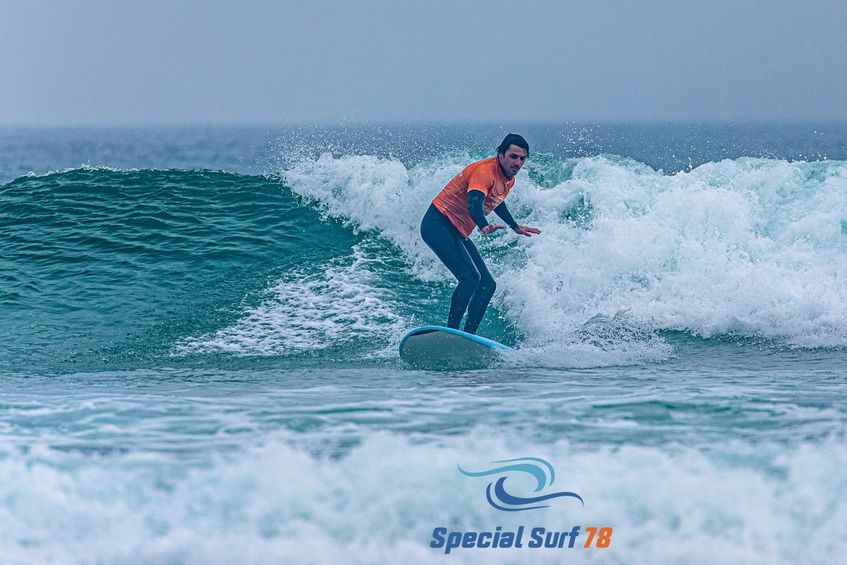 Special Surf 78 - Escola de Surf Peniche