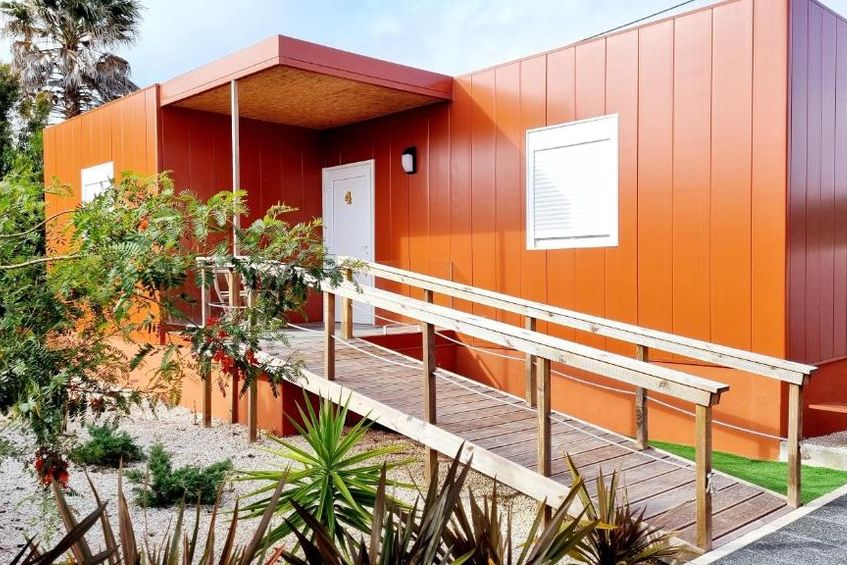 Bungalowns Family Surf Home