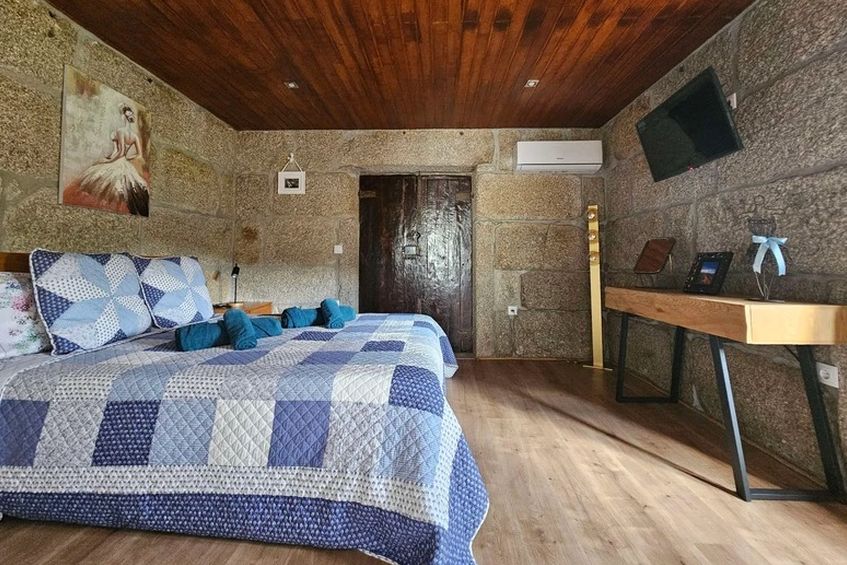 Casa Cabeço do Boi by Refúgio ao Luar